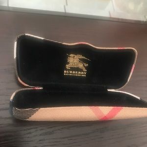 Original Burberry glasses case